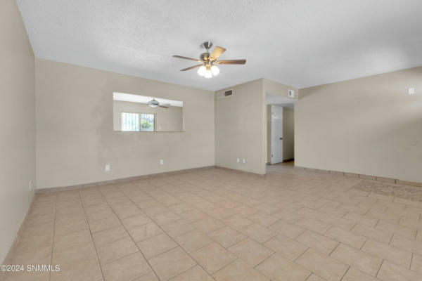 2030 RENTFROW AVE, LAS CRUCES, NM 88001, photo 4 of 25
