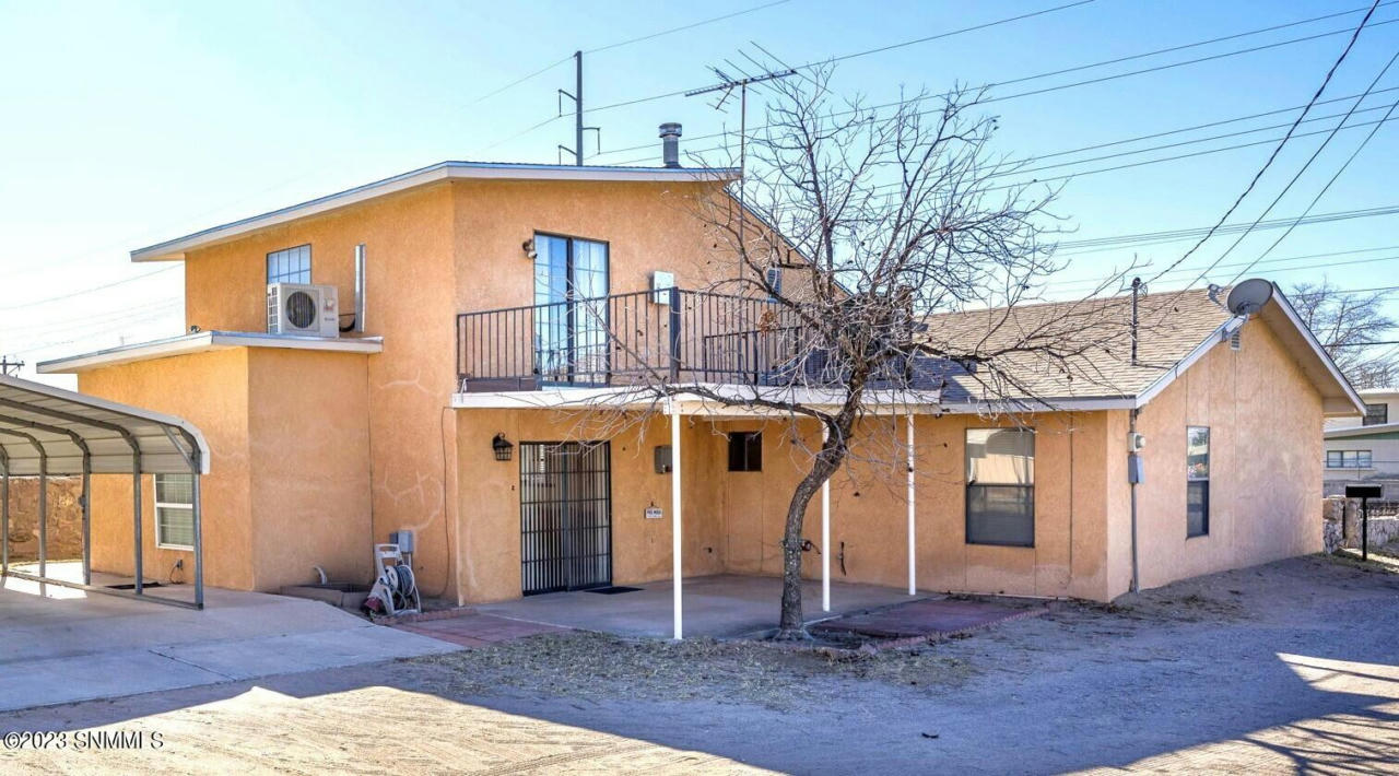 621 S ESPINA ST, LAS CRUCES, NM 88001, photo 1 of 43