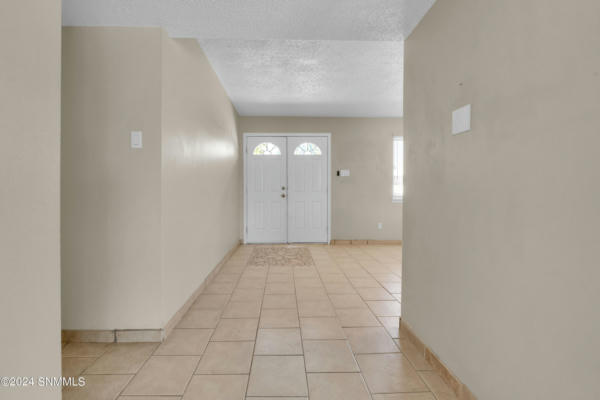 2030 RENTFROW AVE, LAS CRUCES, NM 88001, photo 2 of 25