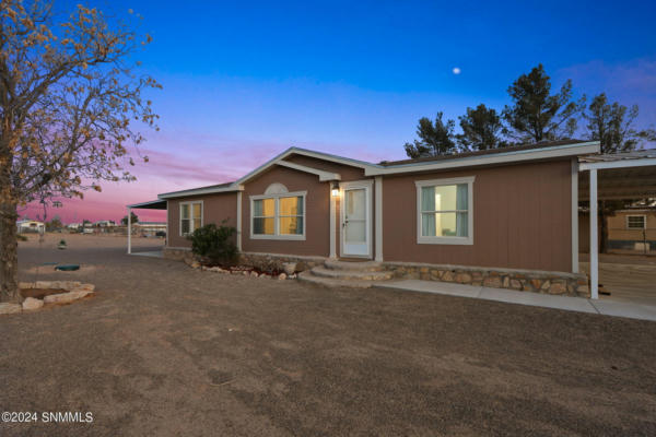 684 SUNNY SANDS DR, CHAPARRAL, NM 88081, photo 2 of 47