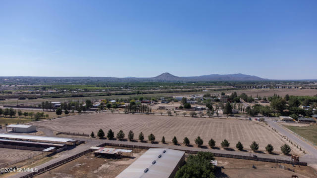 1358 SNOW RD, LAS CRUCES, NM 88005, photo 4 of 28