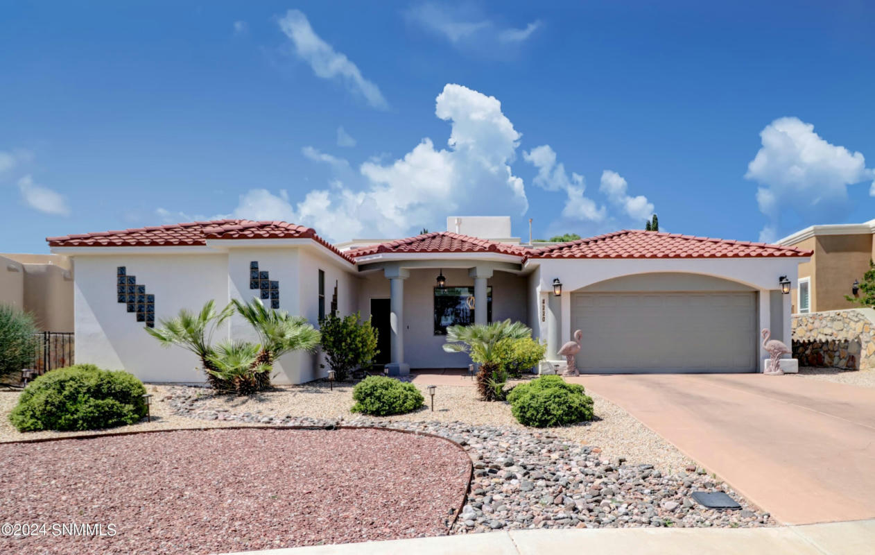 4220 SOUTHERN CANYON LOOP, LAS CRUCES, NM 88011, photo 1 of 42