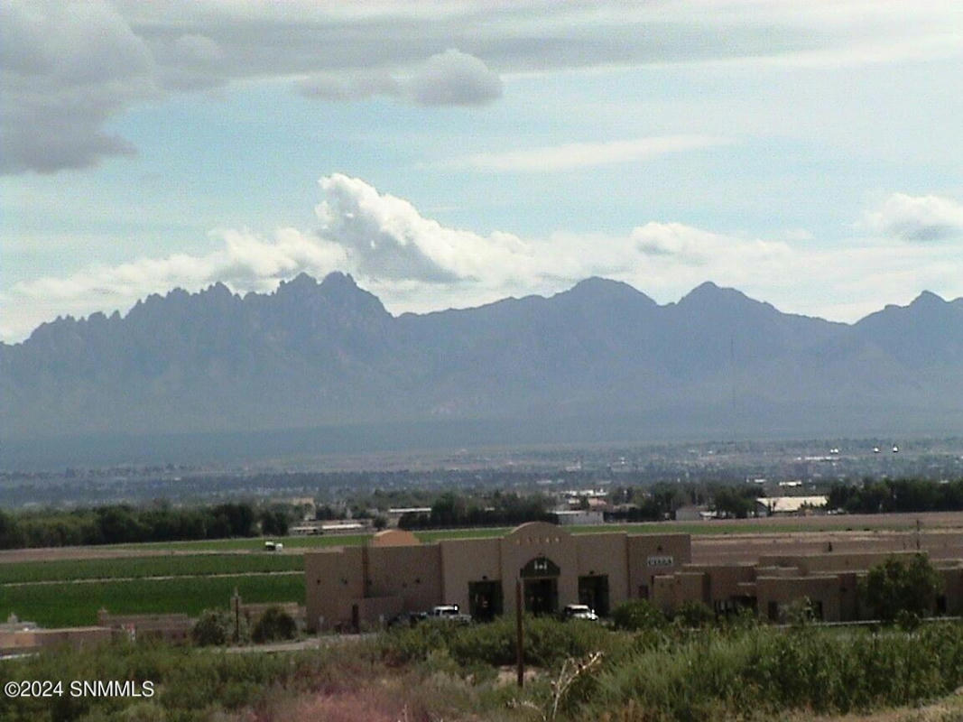 5600 SPANISH POINTE RD, LAS CRUCES, NM 88007, photo 1