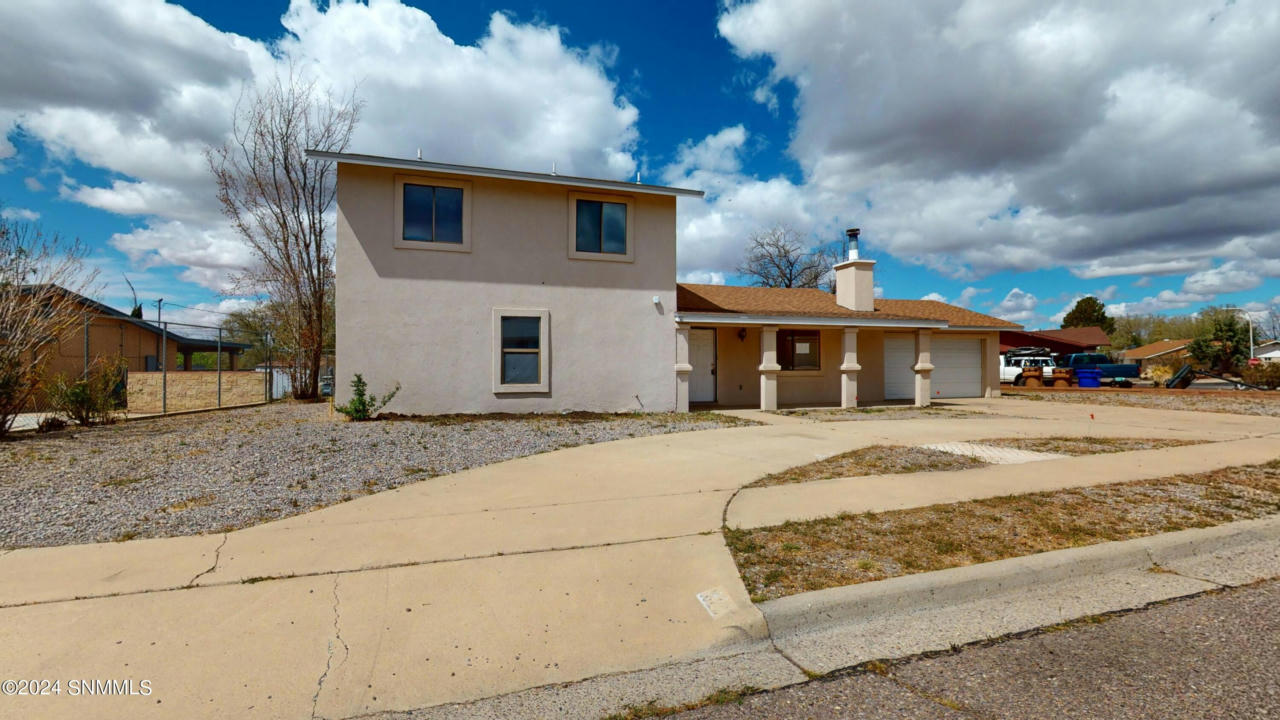 1820 ALTURA AVE, LAS CRUCES, NM 88001, photo 1 of 38