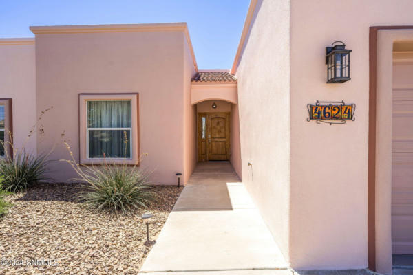 4624 MESA CENTRAL DR, LAS CRUCES, NM 88011, photo 4 of 52