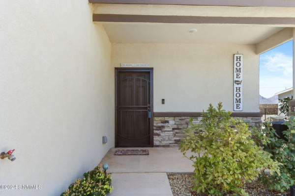 7181 MERIDIAN ST, LAS CRUCES, NM 88012, photo 2 of 25