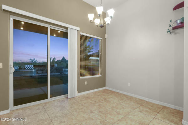 4062 MONTE SOMBRA AVE, LAS CRUCES, NM 88012, photo 5 of 68
