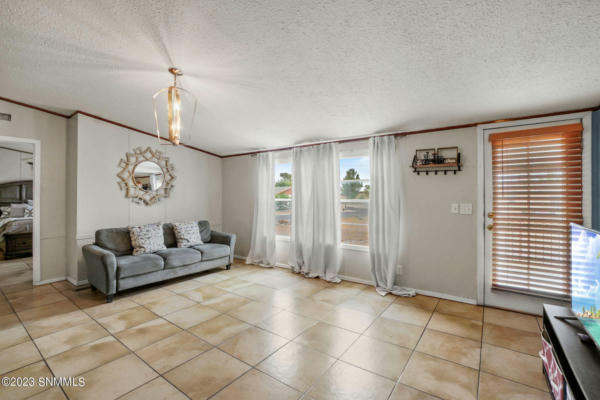1541 N TORNILLO ST, LAS CRUCES, NM 88001, photo 5 of 44