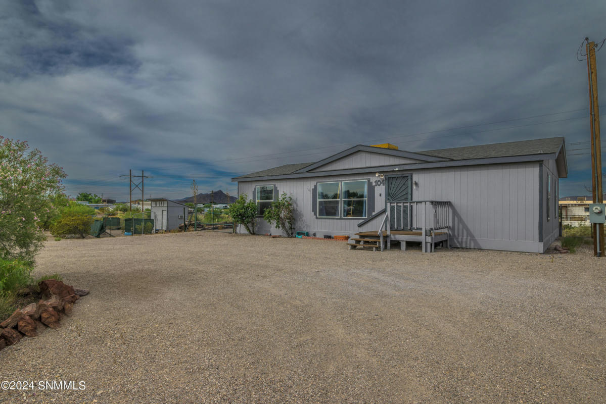 104 SAN MATEO AVE, ELEPHANT BUTTE, NM 87935, photo 1 of 30